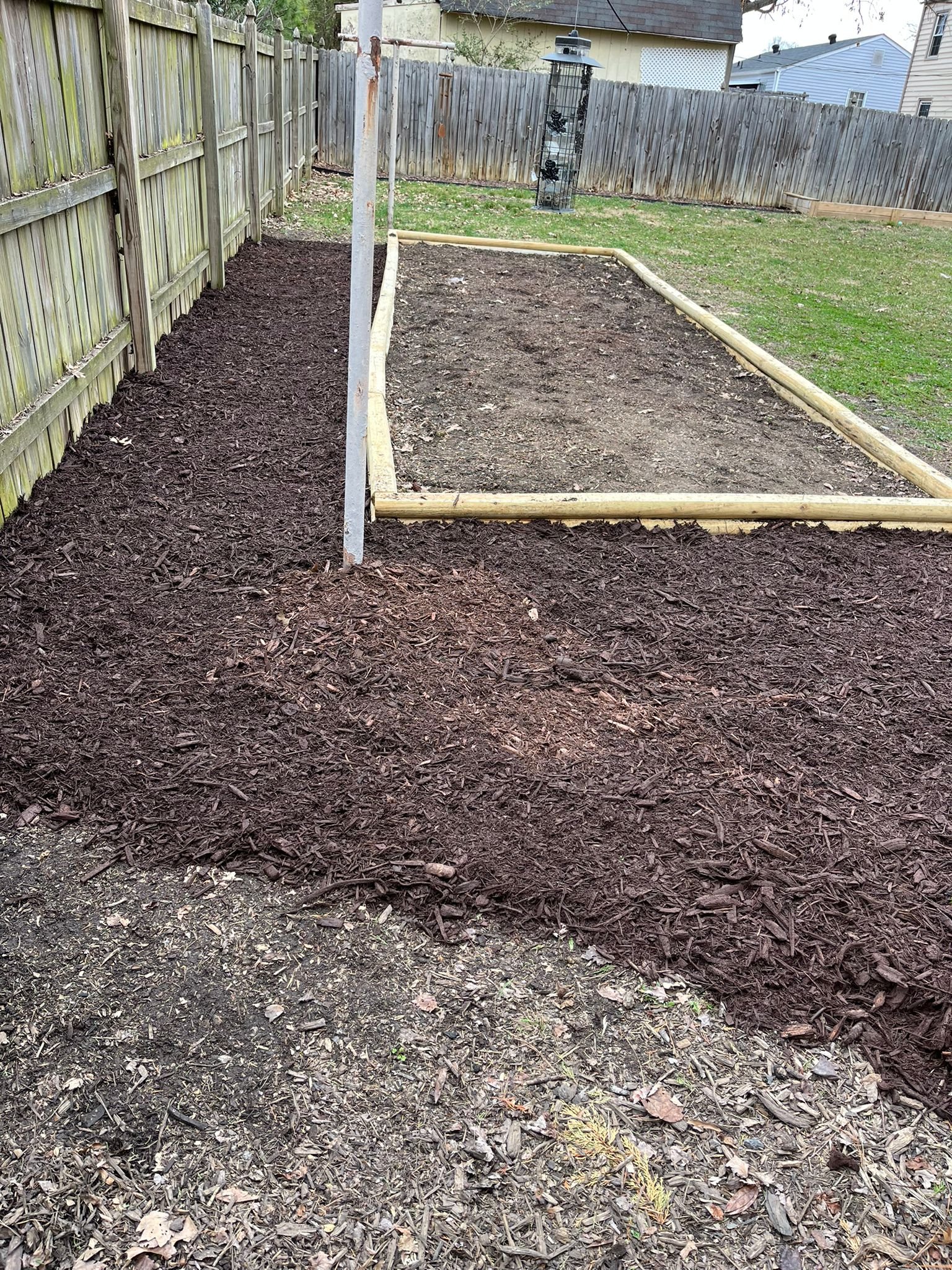 SALAZAR A LANDSCAPER (114)