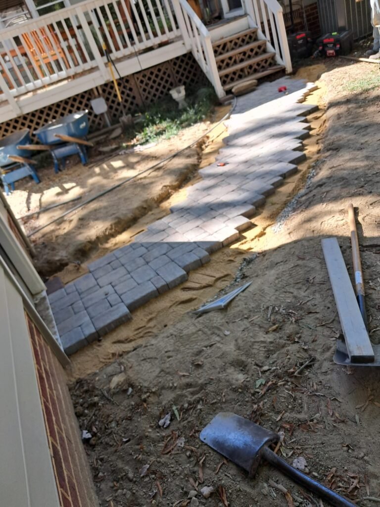 SALAZAR A LANDSCAPER (72)
